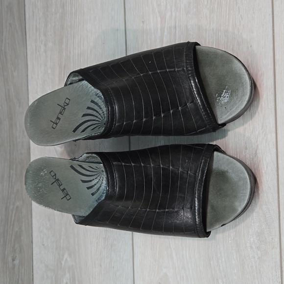 Dansko Women Leather Heels Sandals shoes sz 40/9.5-10 - Picture 3 of 12